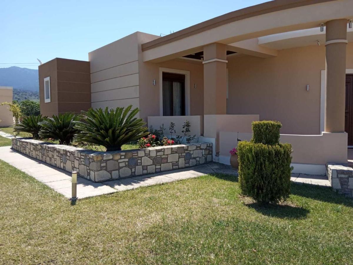 Kos Villa - Family Comfort With Large Garden, Jacuzzi Ngoại thất bức ảnh