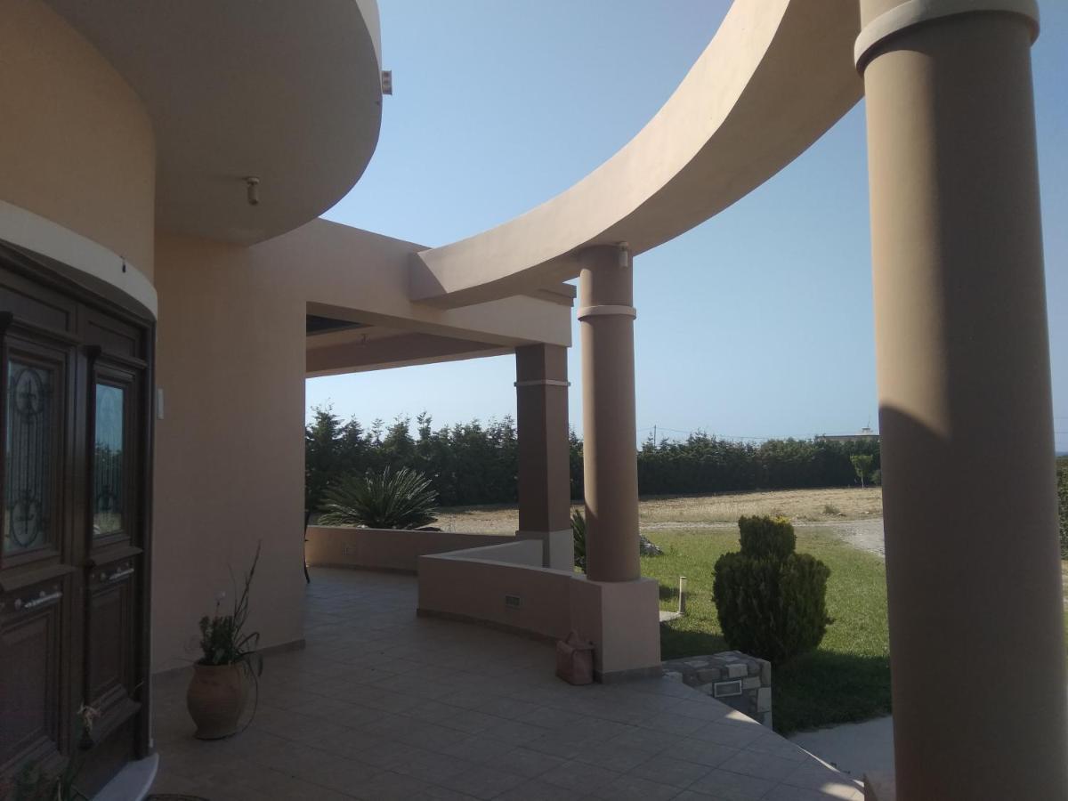 Kos Villa - Family Comfort With Large Garden, Jacuzzi Ngoại thất bức ảnh